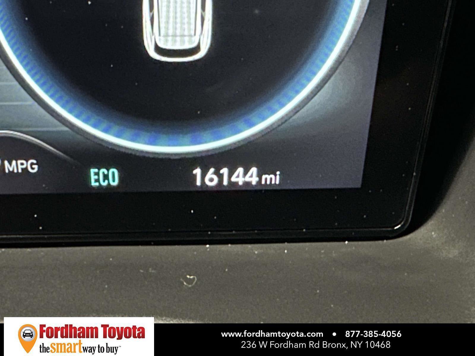 Used 2023 Hyundai Tucson Limited image 40