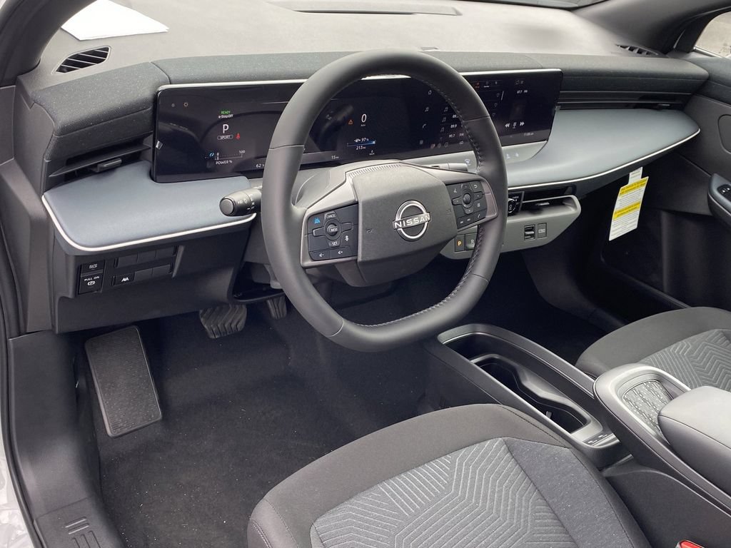 New 2026 Nissan Leaf w/ Illuminated Package FWD image 12