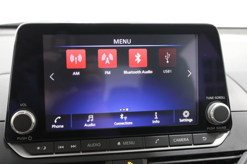 Used 2024 Nissan Altima 2.5 SV FWD image 45