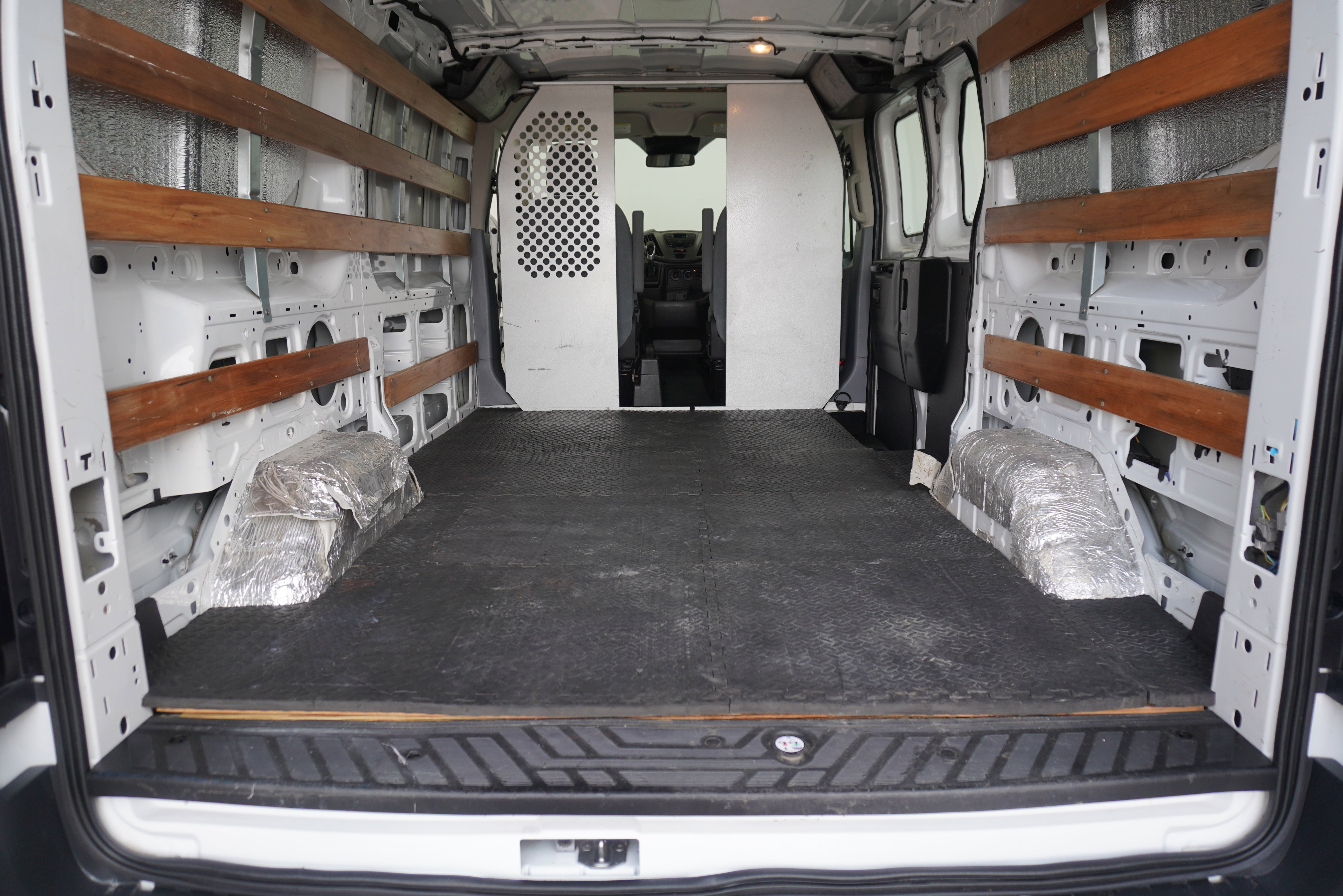 Used 2016 Ford Transit 250 130 Low Roof w/ Exterior Upgrade Package image 20