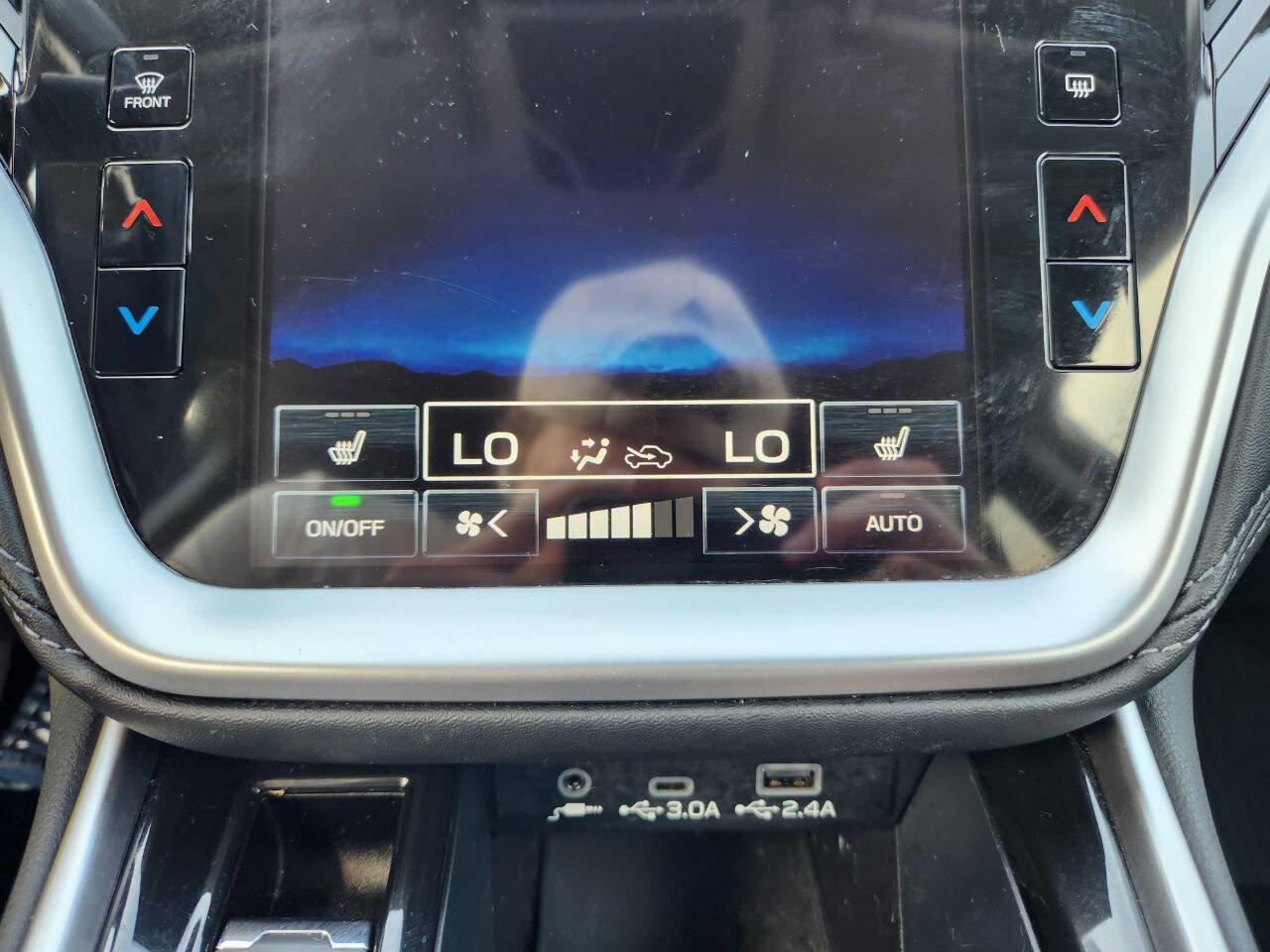 Used 2023 Subaru Outback Premium image 24