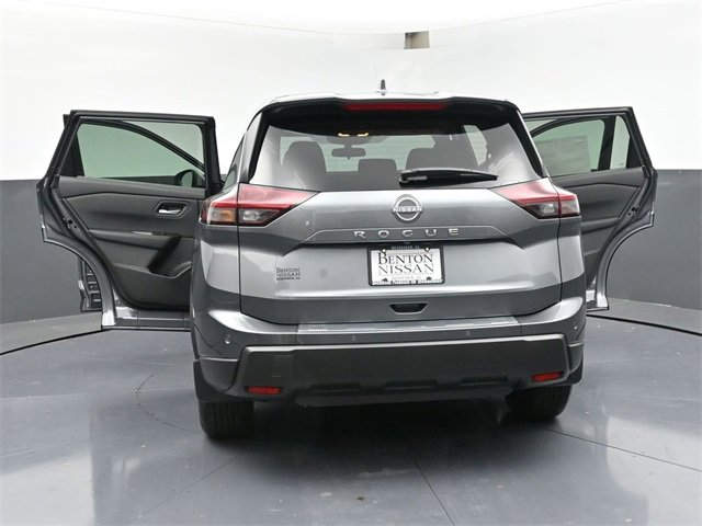 New 2026 Nissan Rogue SV image 47