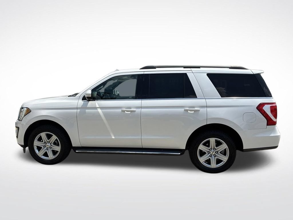 Used 2019 Ford Expedition XLT w/ Equipment Group 202A RWD image 12