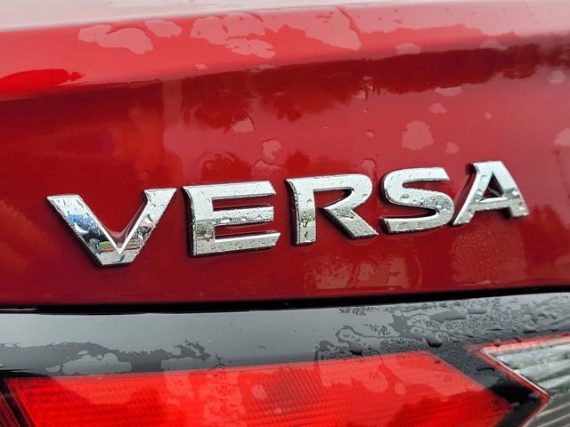 Used 2025 Nissan Versa SV w/ Trunk Package image 15