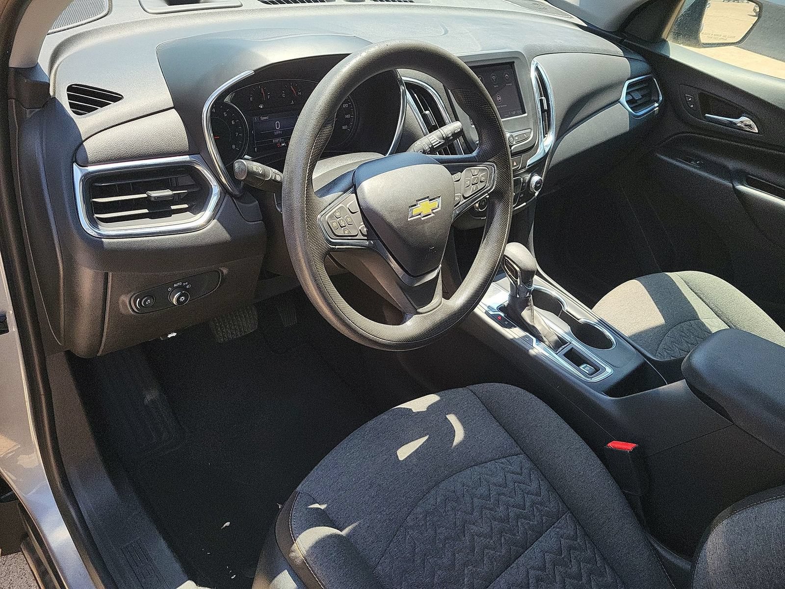 Used 2023 Chevrolet Equinox LT FWD image 10