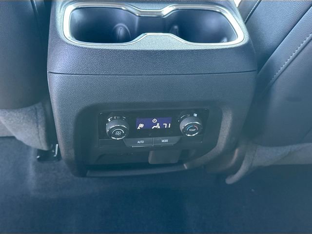 New 2025 Chevrolet Traverse LT w/ Enhanced Driving Package image 25