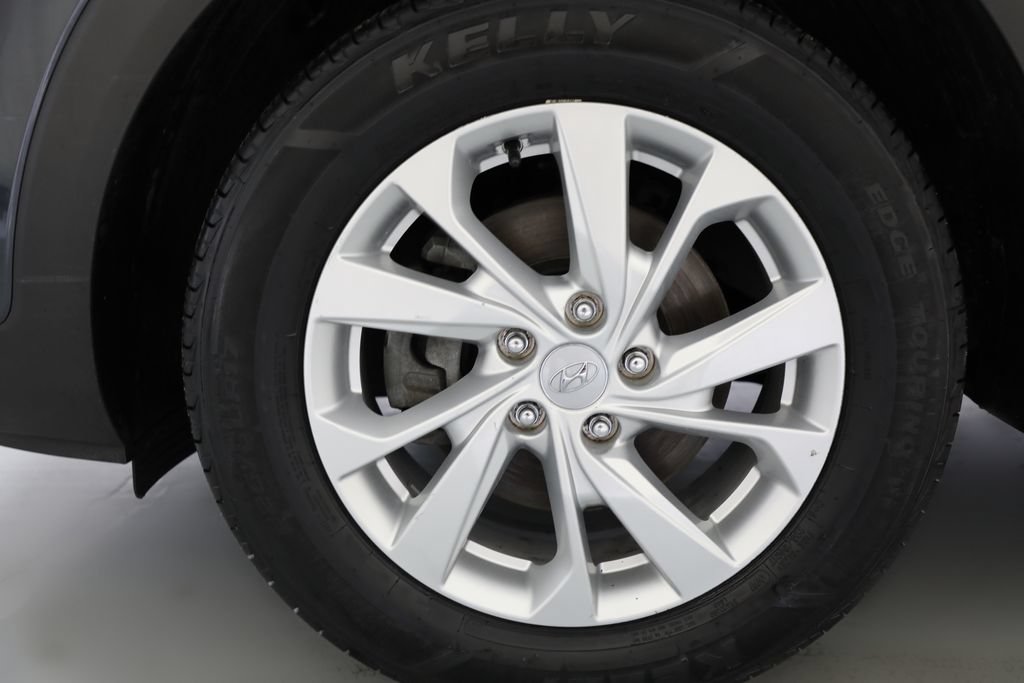Used 2019 Hyundai Tucson Value w/ Cargo Package AWD/4WD image 21