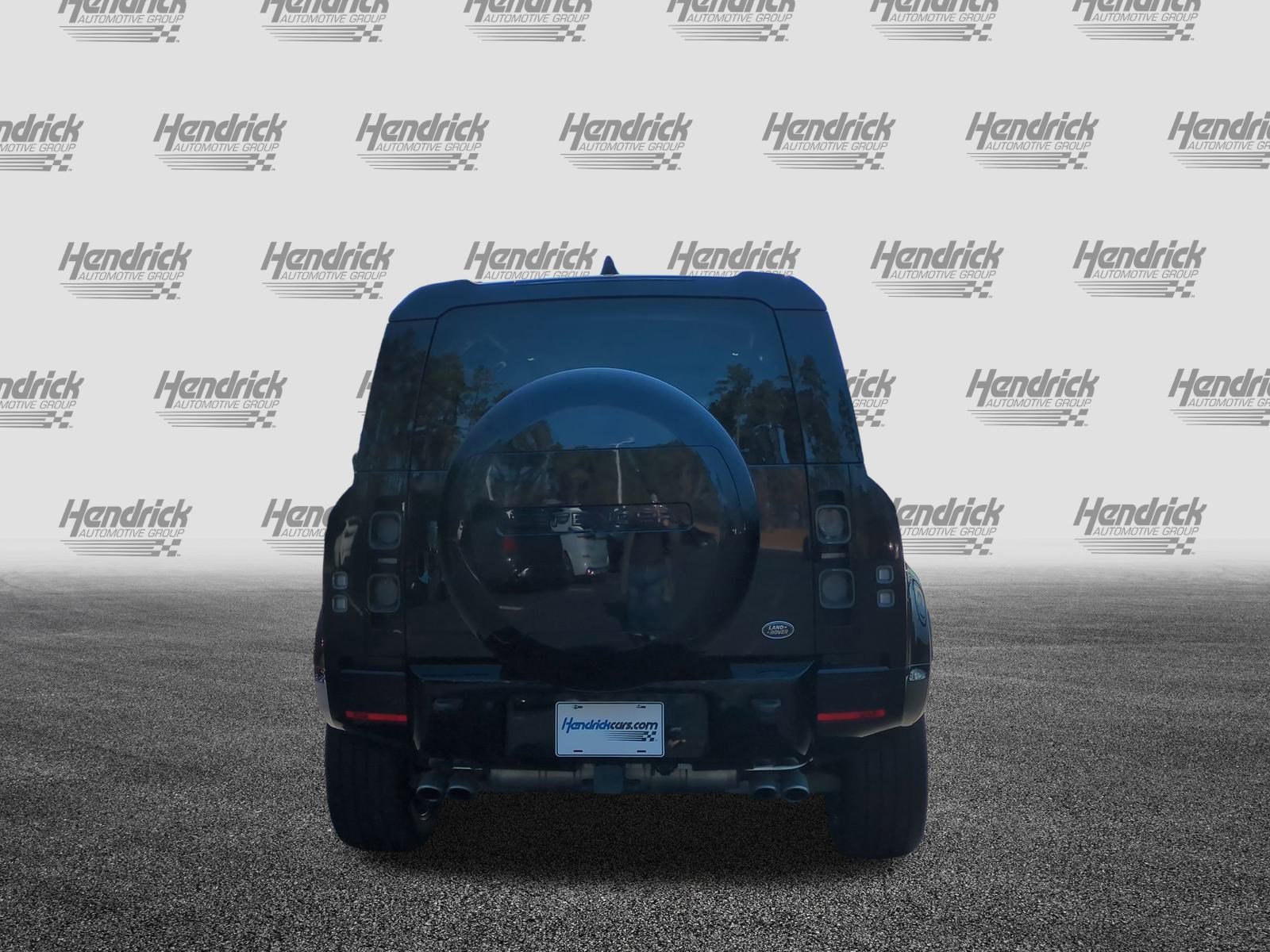 Used 2023 Land Rover Defender 110 V8 image 9