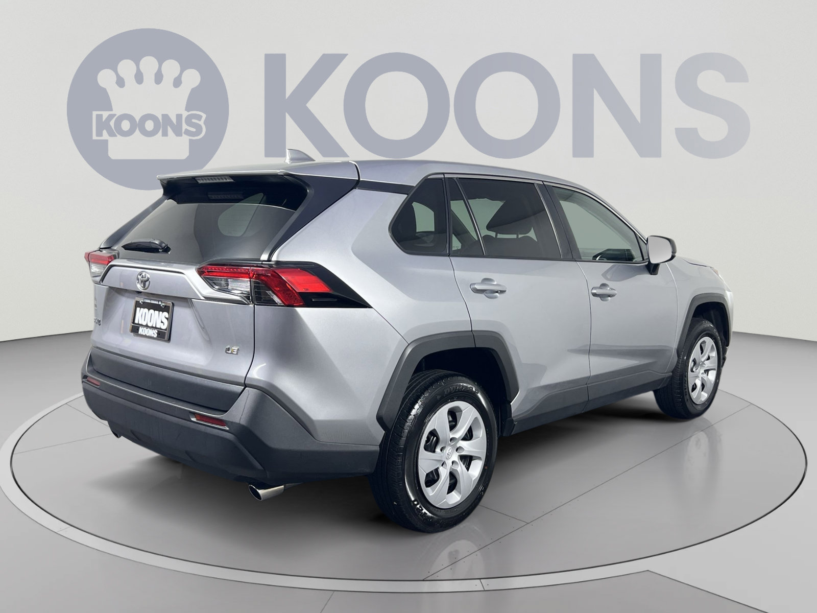 Used 2025 Toyota RAV4 LE FWD image 7