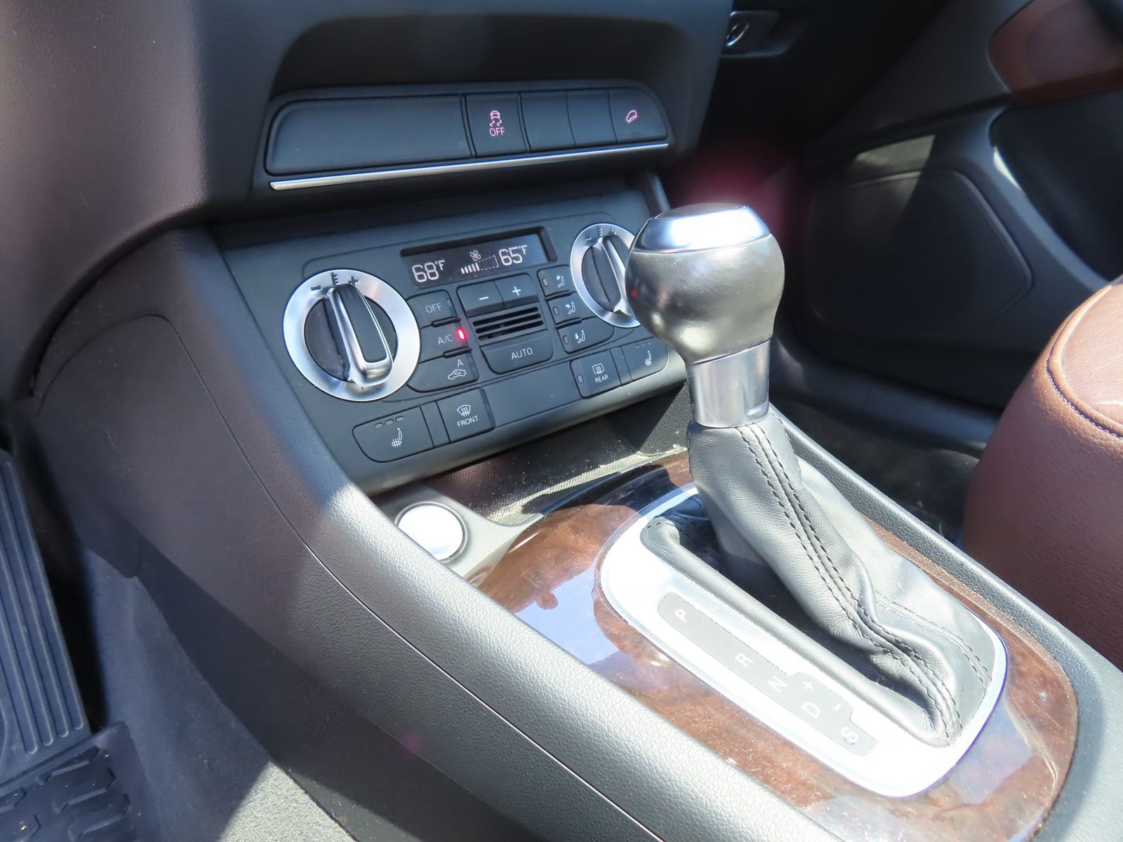 Used 2015 Audi Q3 2.0T Premium Plus AWD/4WD image 26