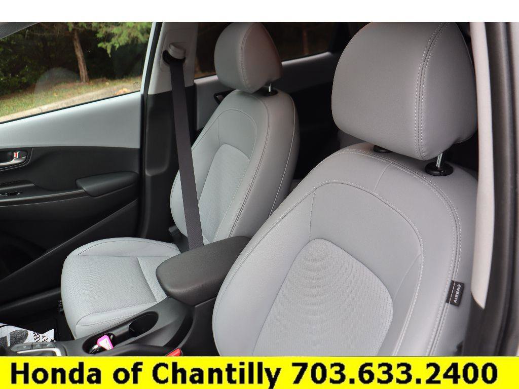 Used 2021 Hyundai Kona Ultimate w/ Cargo Package image 24