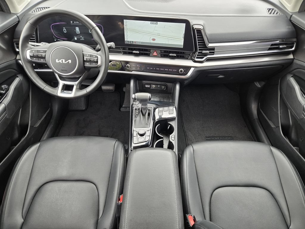 Used 2024 Kia Sportage EX FWD image 18