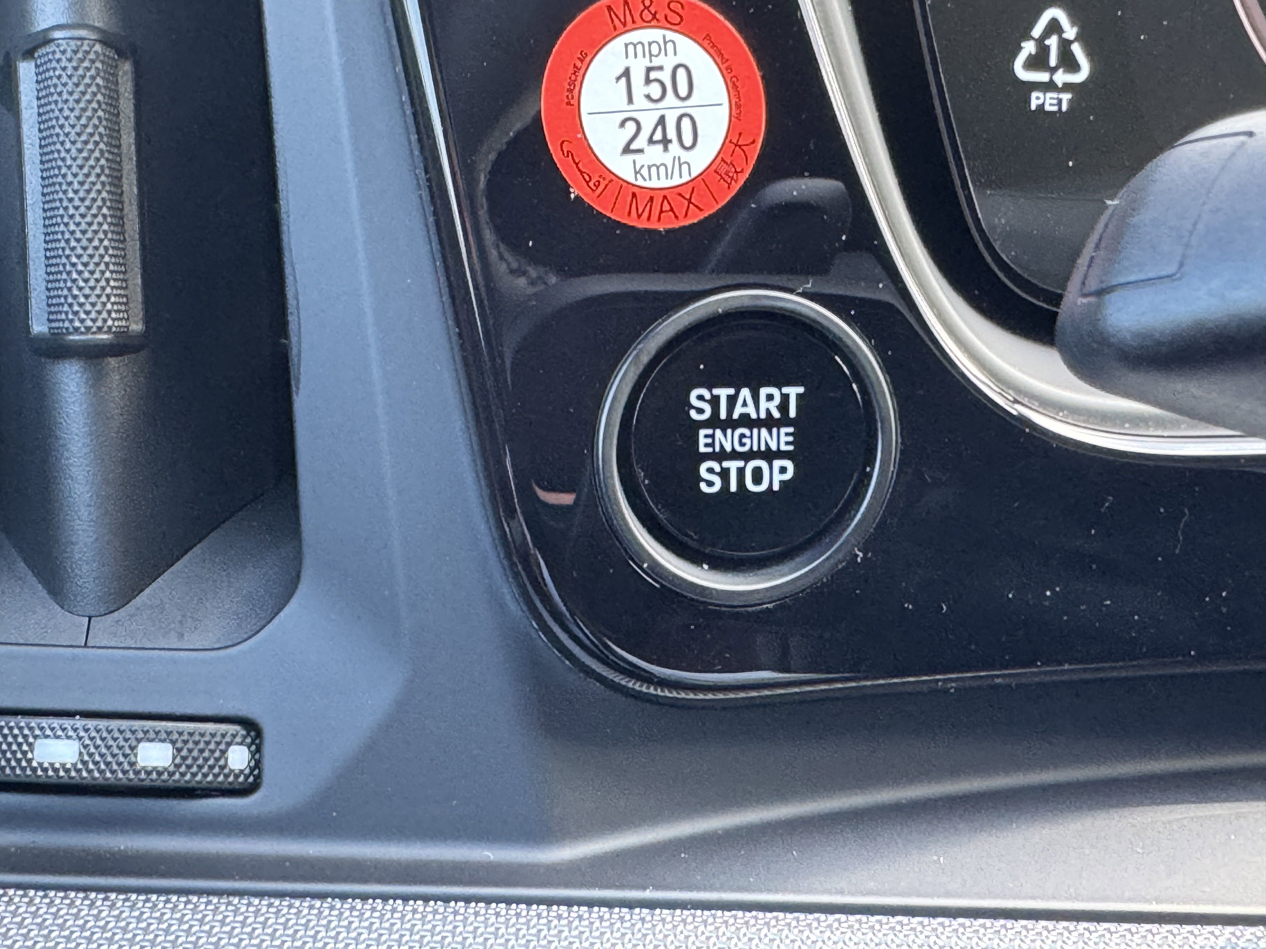 New 2025 Porsche Cayenne Coupe image 34