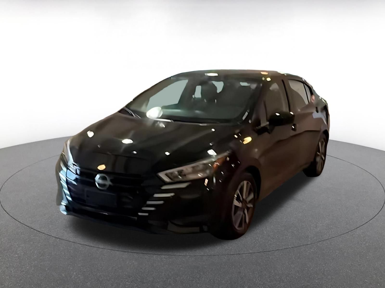 Used 2025 Nissan Versa SV FWD image 6
