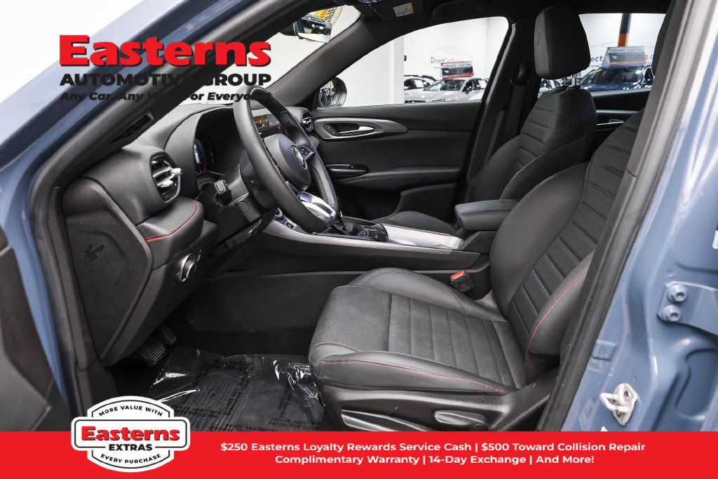 Used 2023 Dodge Hornet GT AWD/4WD image 14