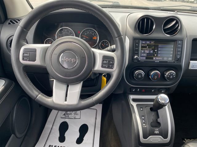 Used 2017 Jeep Compass High Altitude FWD image 7