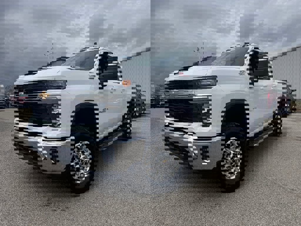 New 2026 Chevrolet Silverado 2500 LT w/ Leather Package