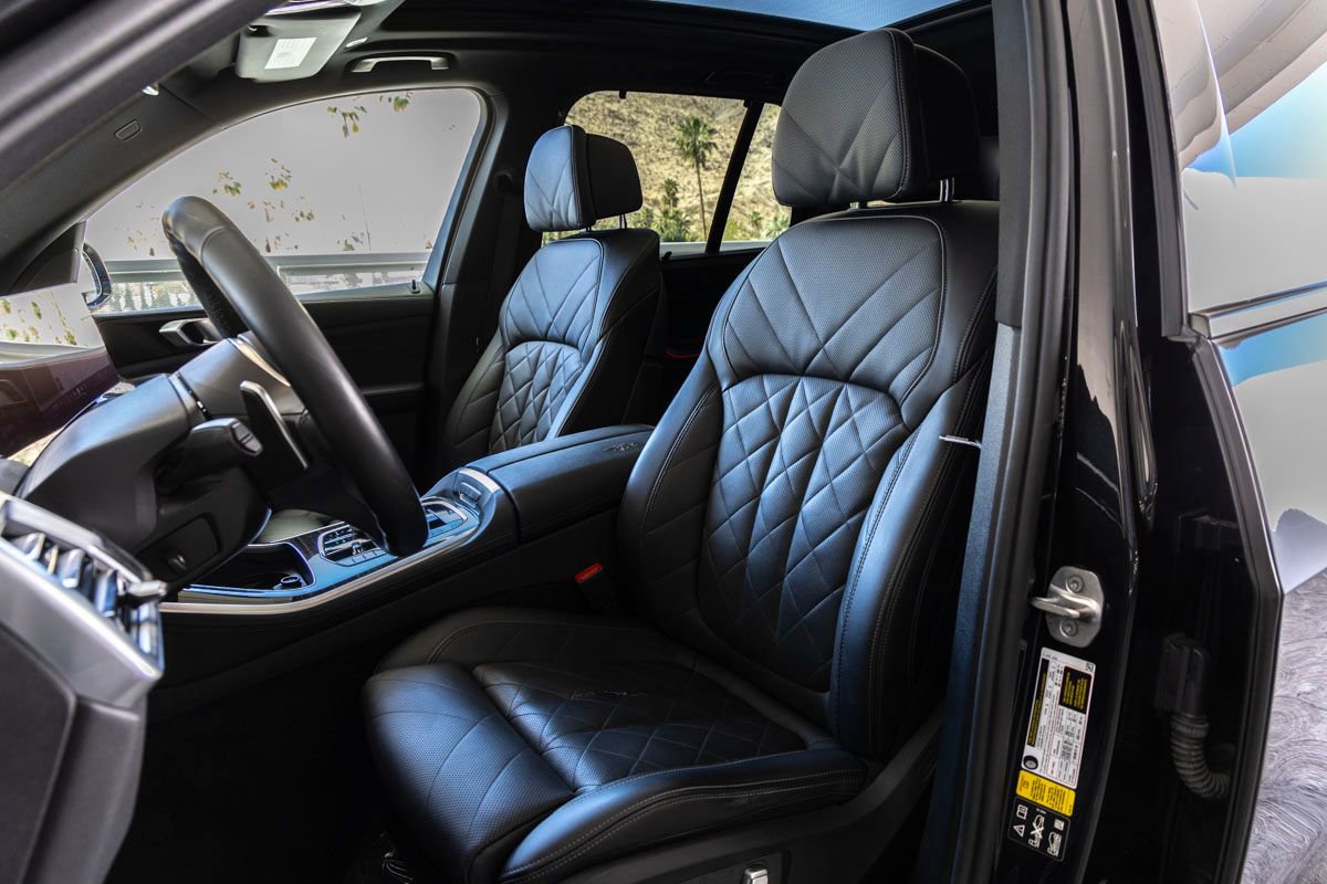 Certified 2024 BMW X5 xDrive40i w/ Executive Package image 18