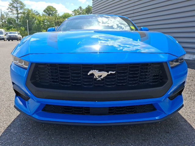 Used 2024 Ford Mustang Coupe RWD image 8