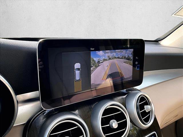 Used 2021 Mercedes-Benz GLC 300 image 22