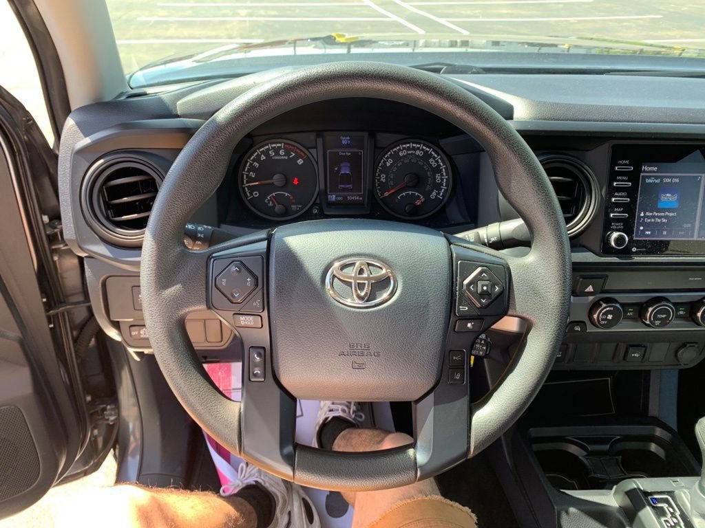 Used 2020 Toyota Tacoma Limited image 15