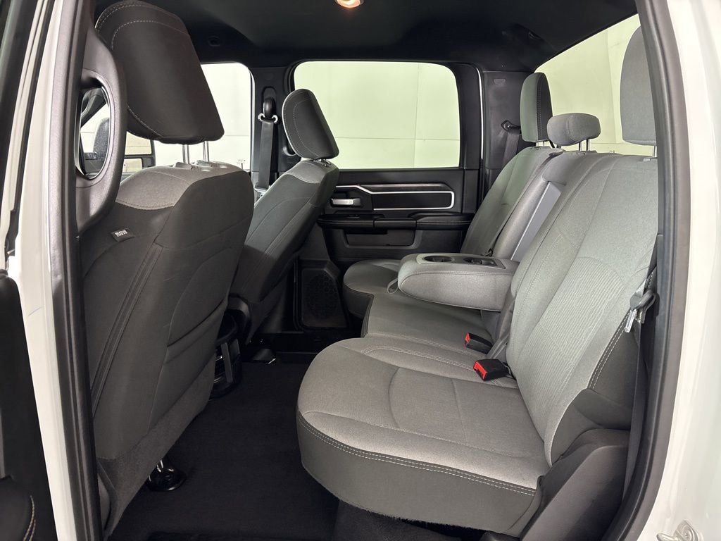 Used 2024 RAM 2500 Big Horn AWD/4WD image 23