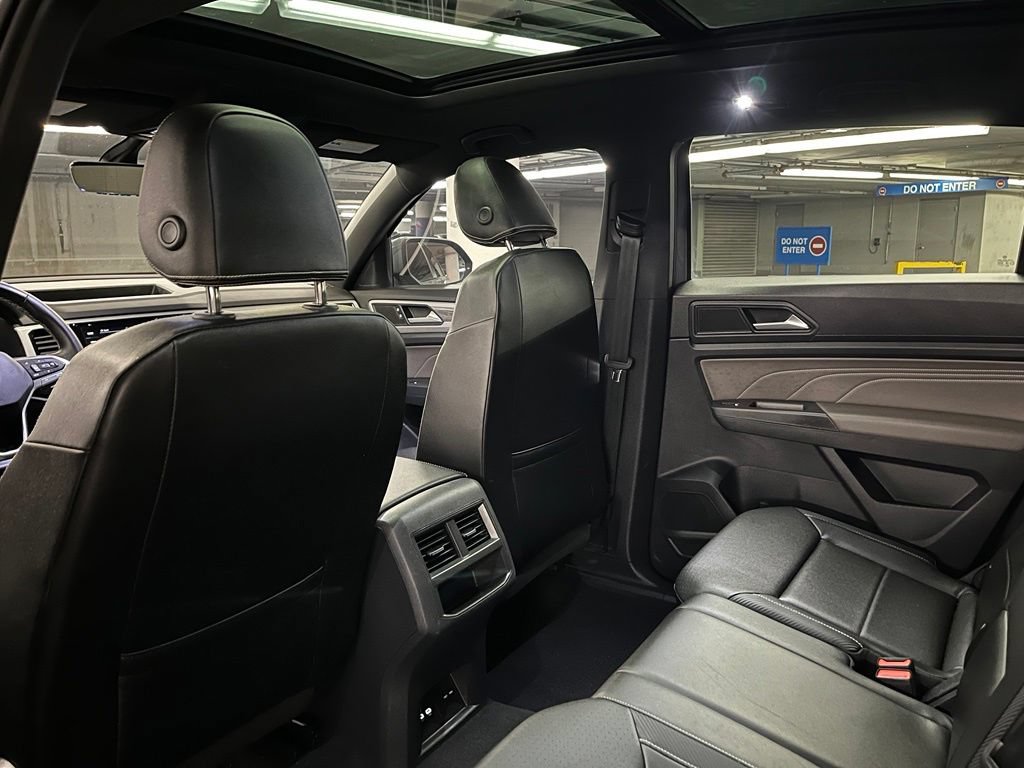 Used 2023 Volkswagen Atlas Cross Sport SE w/ Panoramic Sunroof Package AWD/4WD image 24