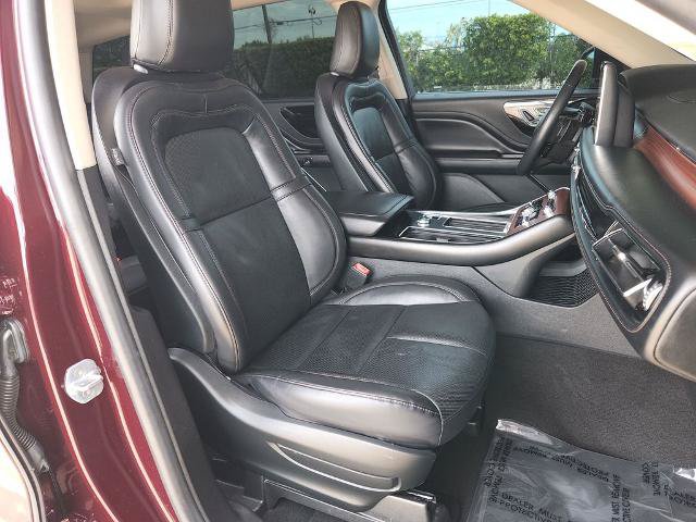 Used 2022 Lincoln Aviator Reserve w/ Elements Package Plus RWD image 17