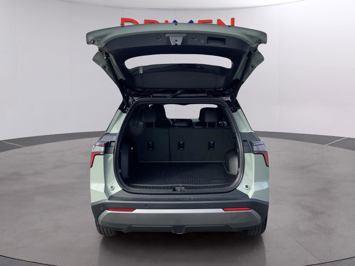 New 2026 Chevrolet Equinox LT w/ Convenience Package II image 30