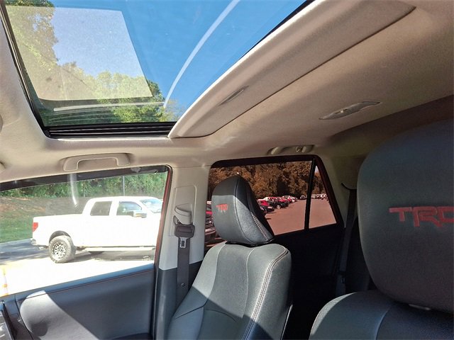 Used 2021 Toyota 4Runner Venture w/ Moonroof Package image 14