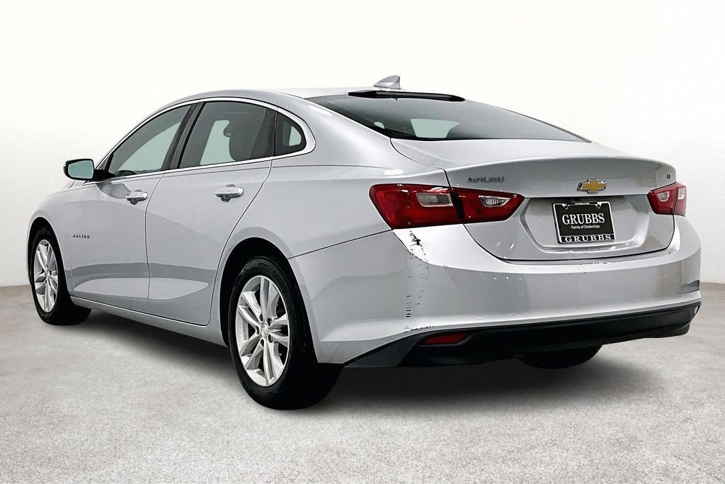 Used 2018 Chevrolet Malibu LT w/ Leather Package image 15