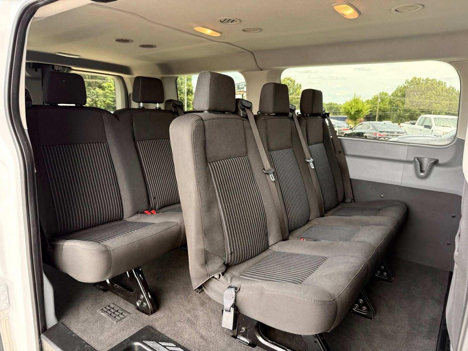 Used 2018 Ford Transit 150 XL RWD image 18
