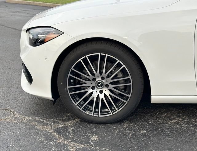 New 2026 Mercedes-Benz C 300 4MATIC Sedan image 8