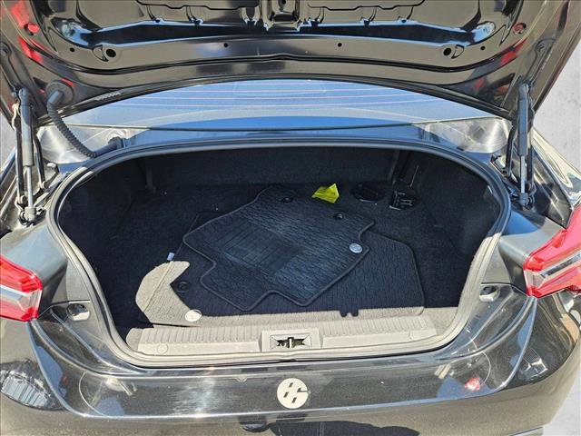 Used 2017 Toyota 86 RWD image 6