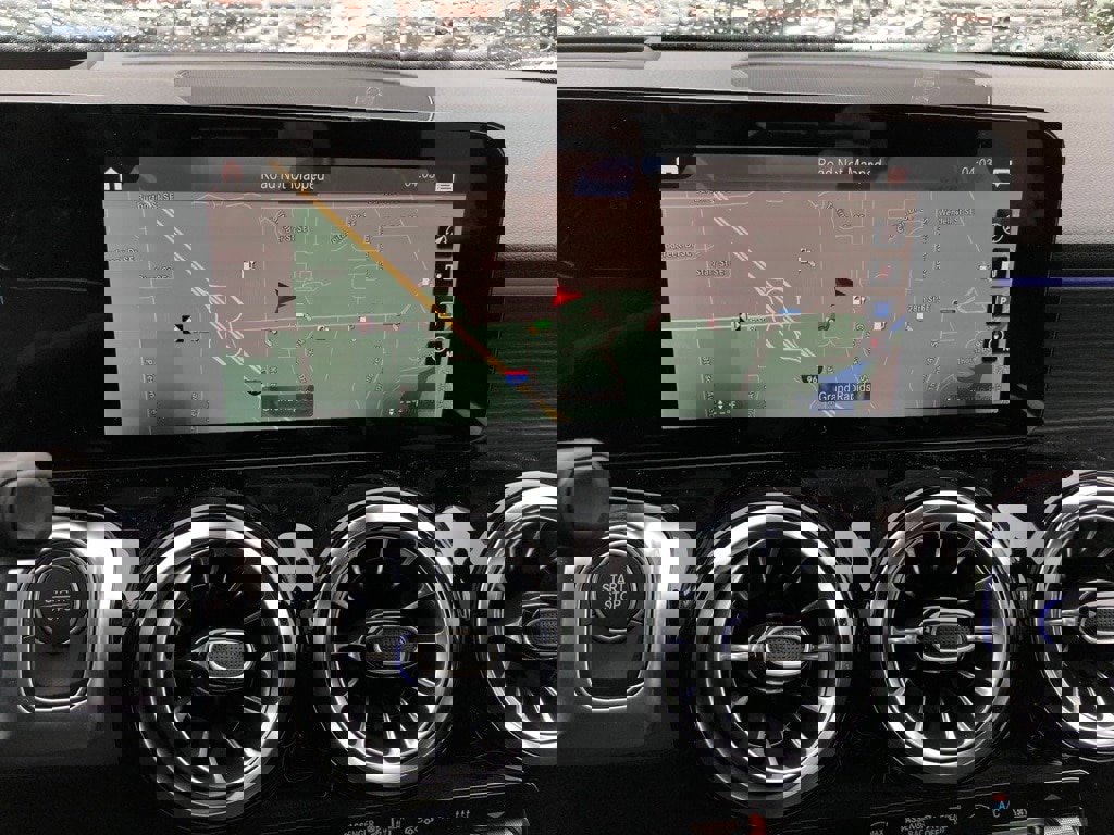 New 2023 Mercedes-Benz EQB 300 4MATIC image 21