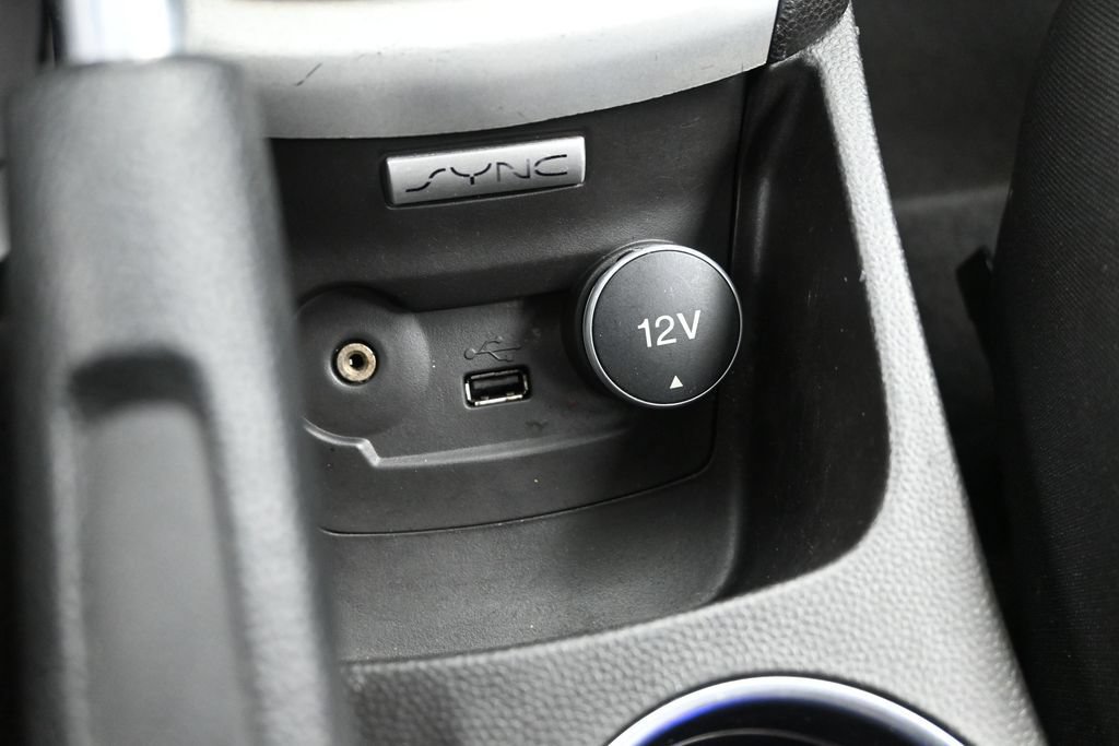 Used 2016 Ford Fiesta SE w/ Cold Weather Package FWD image 20