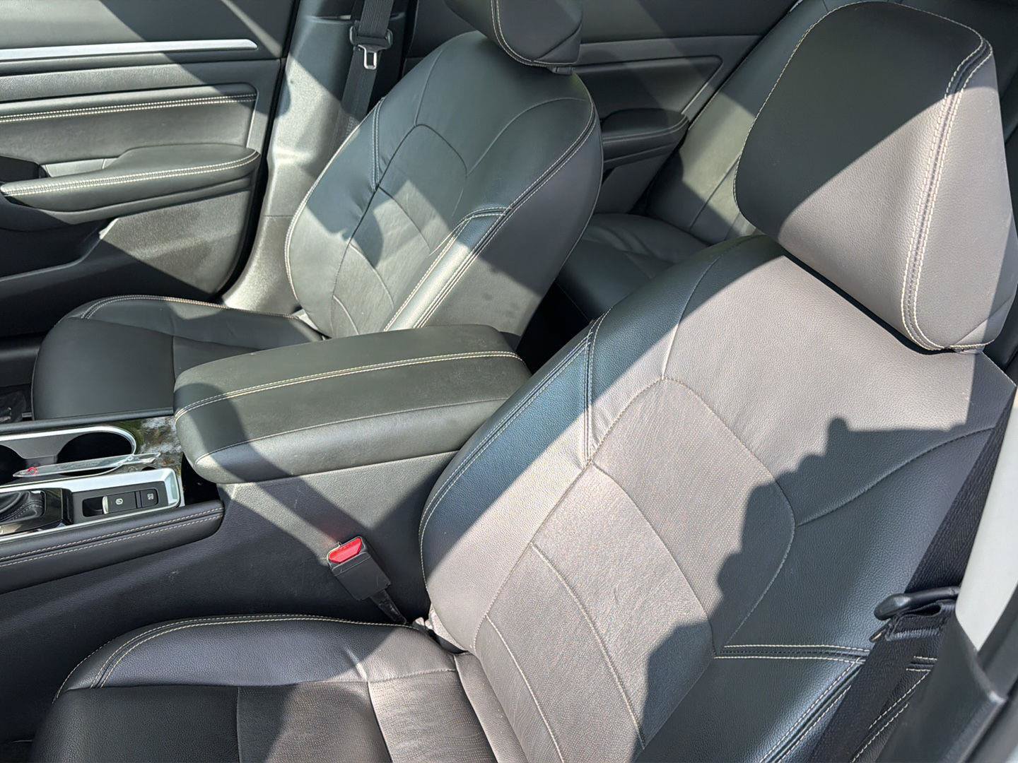 Used 2022 Nissan Altima 2.5 SL FWD image 29