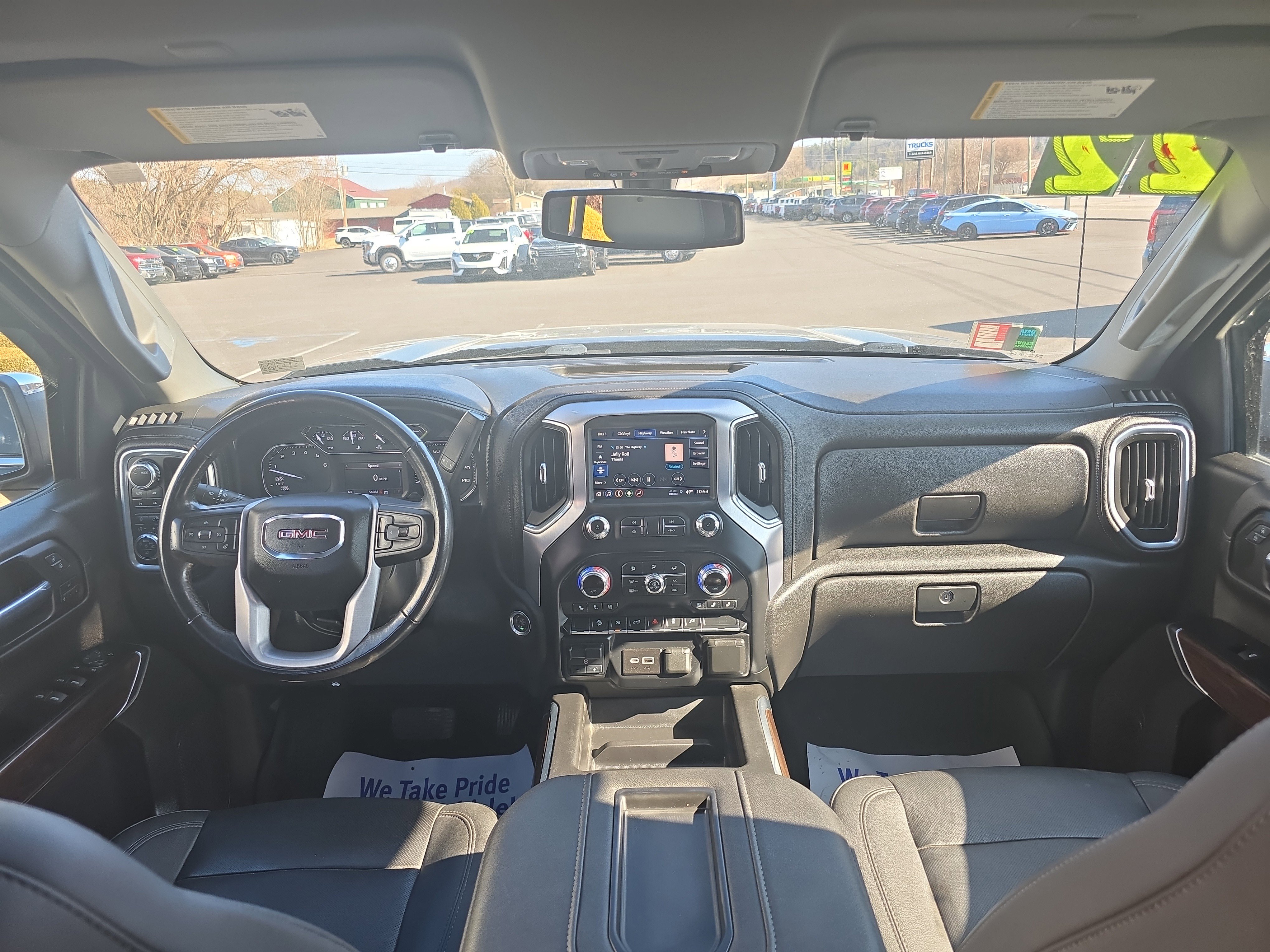 Used 2022 GMC Sierra 1500 SLT w/ SLT Premium Package image 16