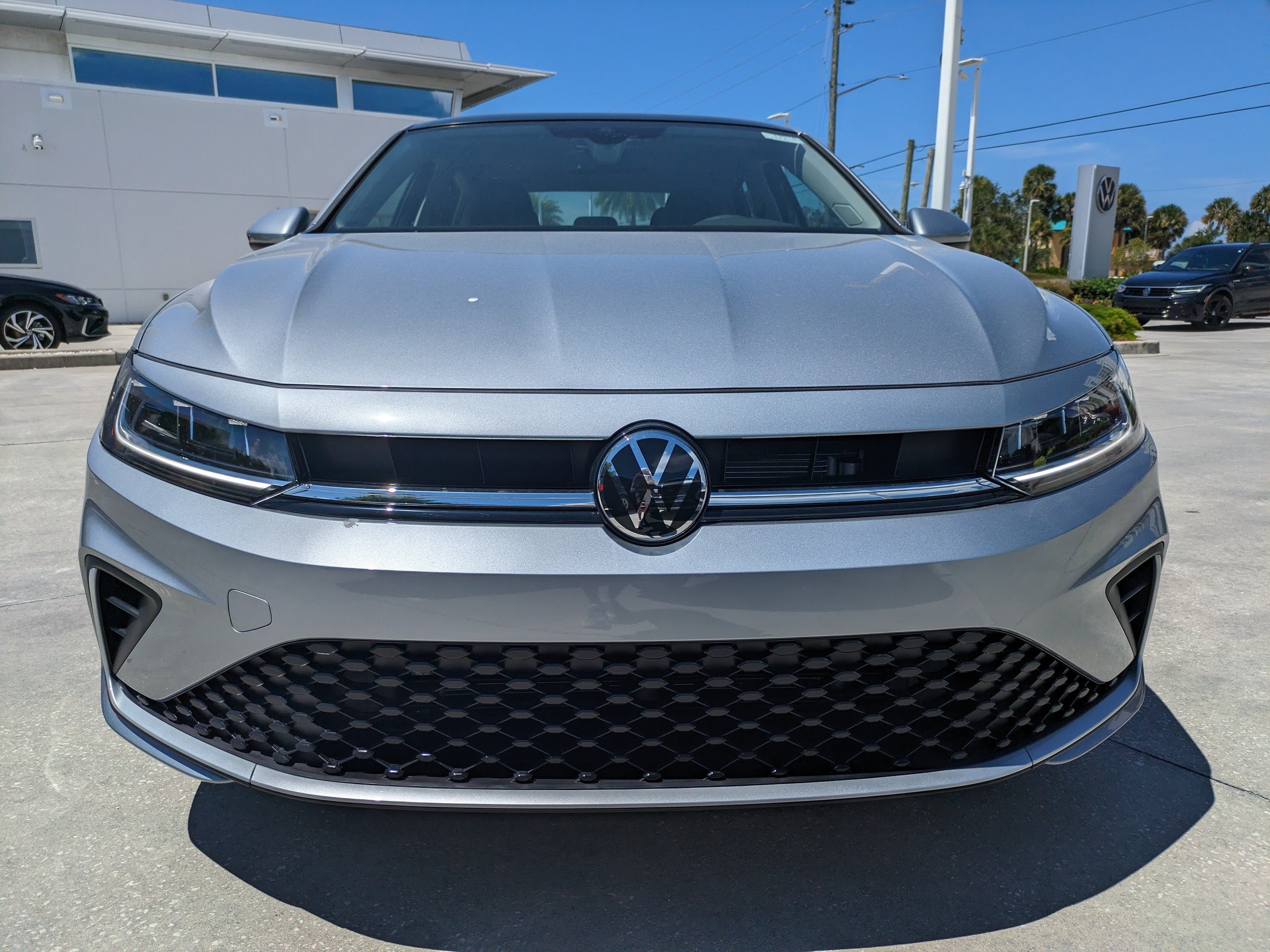 New 2026 Volkswagen Jetta SE FWD image 9