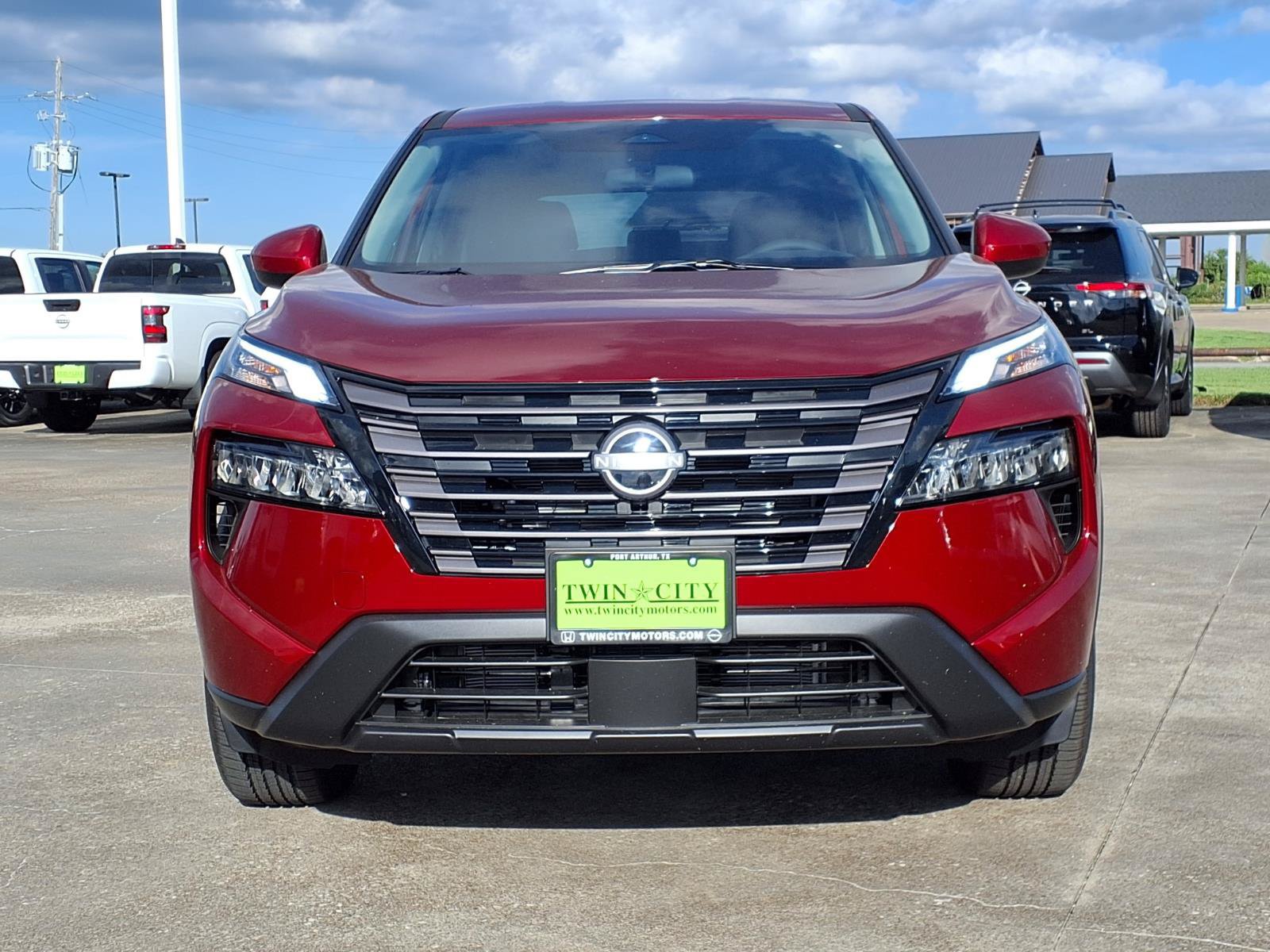 New 2026 Nissan Rogue SV FWD image 3
