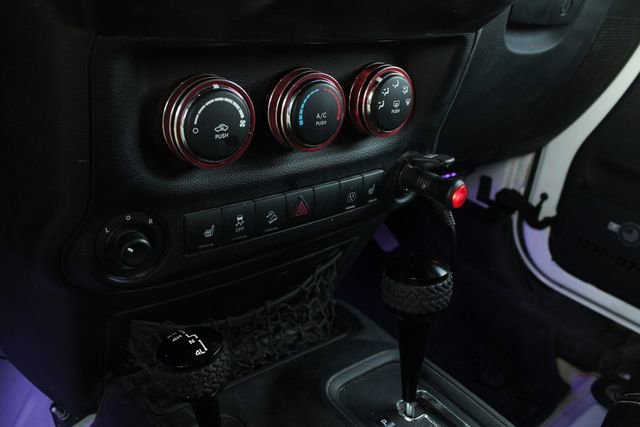 Used 2016 Jeep Wrangler Unlimited Sport image 13