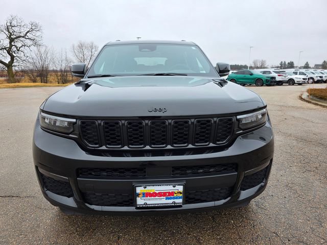 Used 2025 Jeep Grand Cherokee L Limited w/ Black Appearance Package image 3
