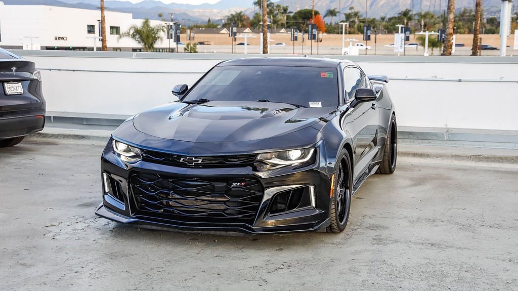 Used 2020 Chevrolet Camaro ZL1 image 4