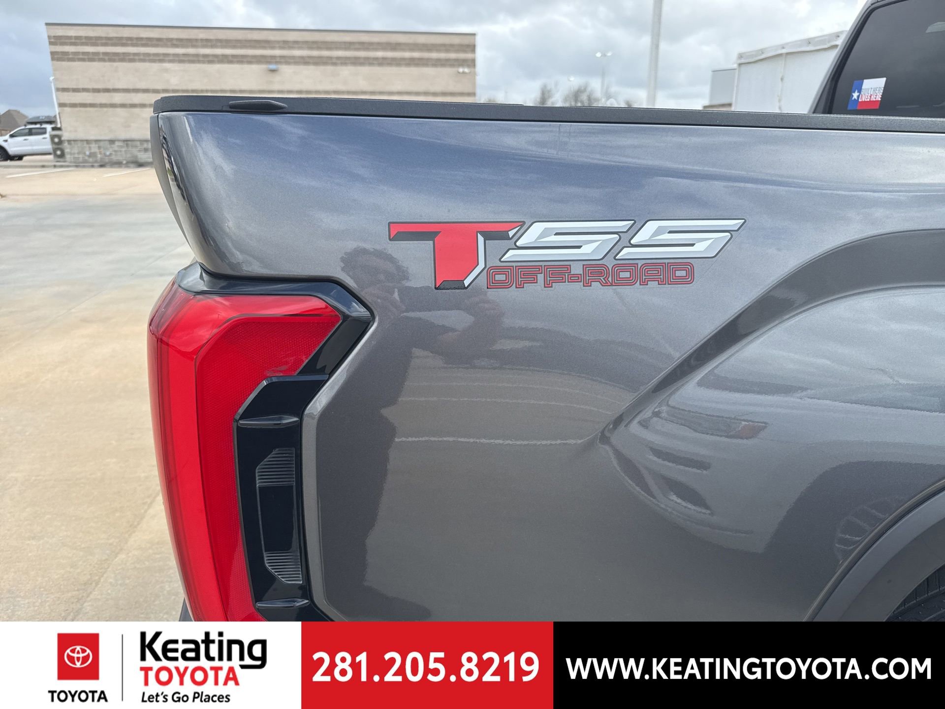 Used 2023 Toyota Tundra SR5 w/ SR5 Convenience Package image 26