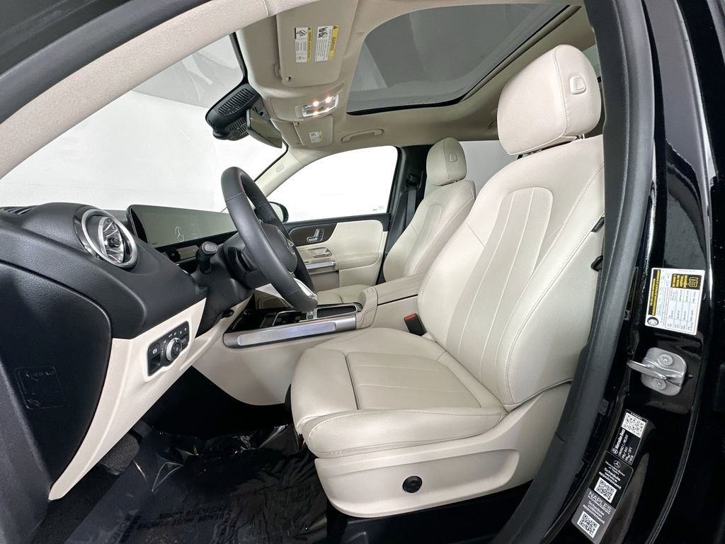 Used 2026 Mercedes-Benz GLB 250 image 20
