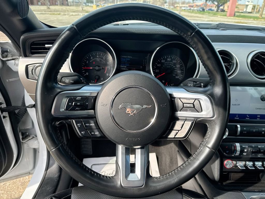 Used 2022 Ford Mustang Premium image 16