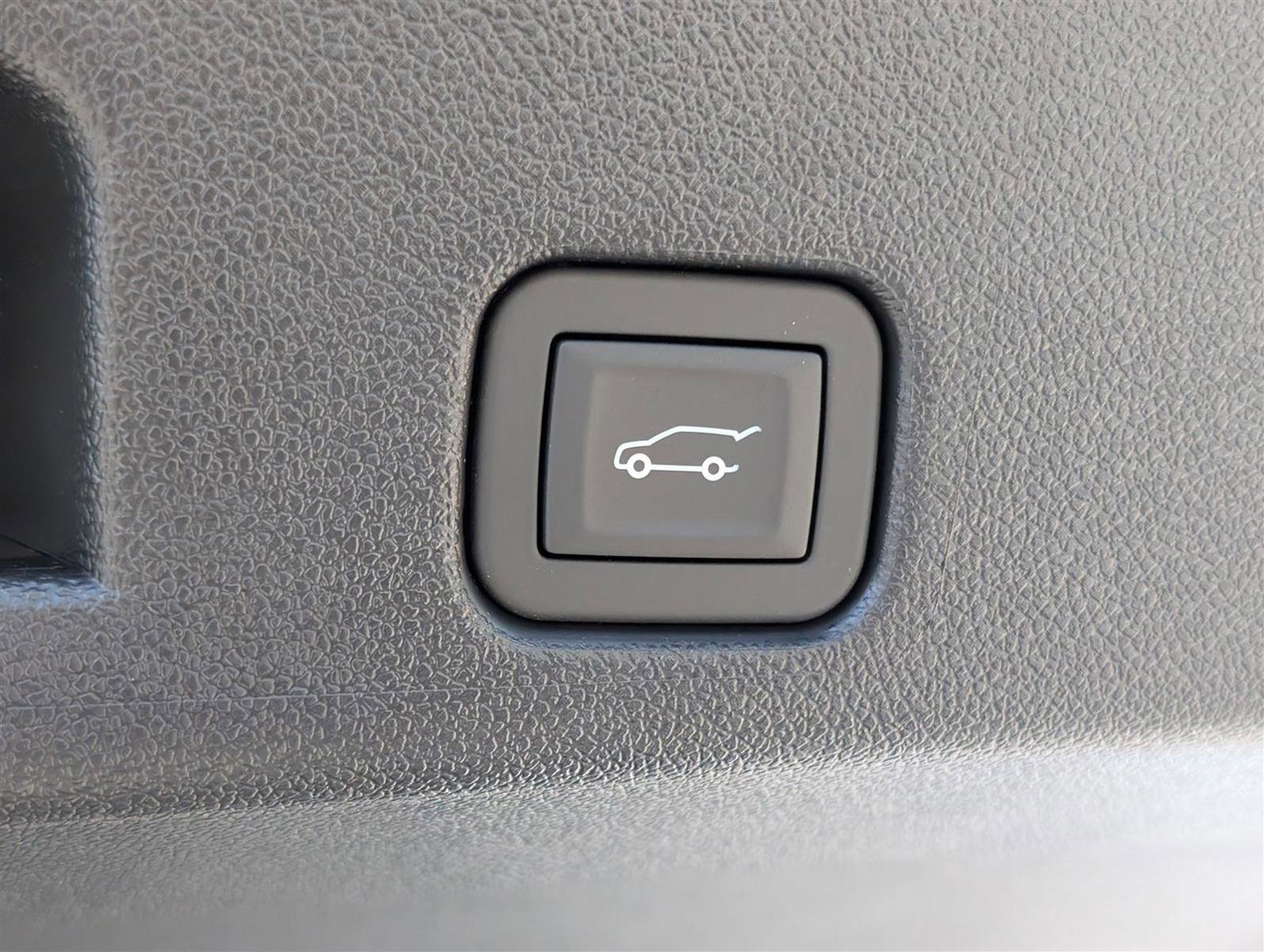 New 2026 Buick Enclave Preferred w/ Power Package image 11