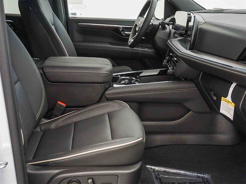 New 2026 Chevrolet Suburban Premier w/ Sun And Tow Package image 12