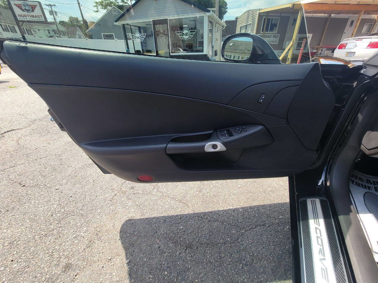 Used 2011 Chevrolet Corvette Grand Sport w/ Preferred Equipment Group image 11