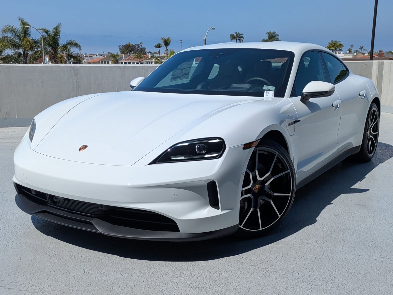 New 2025 Porsche Taycan image 1